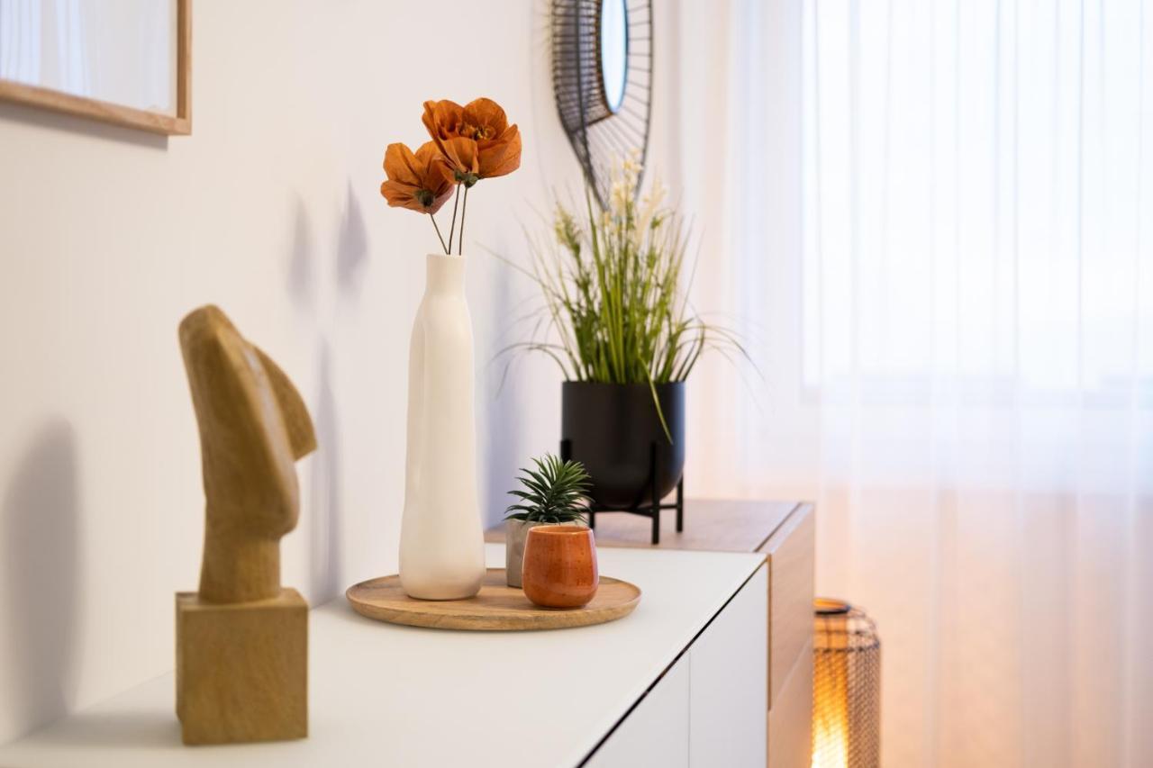 Mh Living - 39 - Scandinavian Living Dream In Center Грац Екстериор снимка
